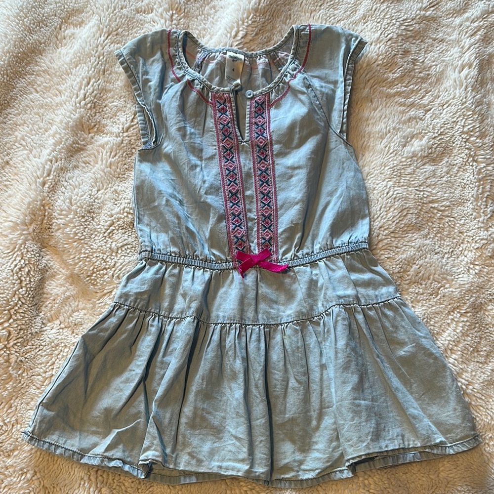 EUC - OshKosh B'gosh Blue Pink Pleated Sundress girls size 4T